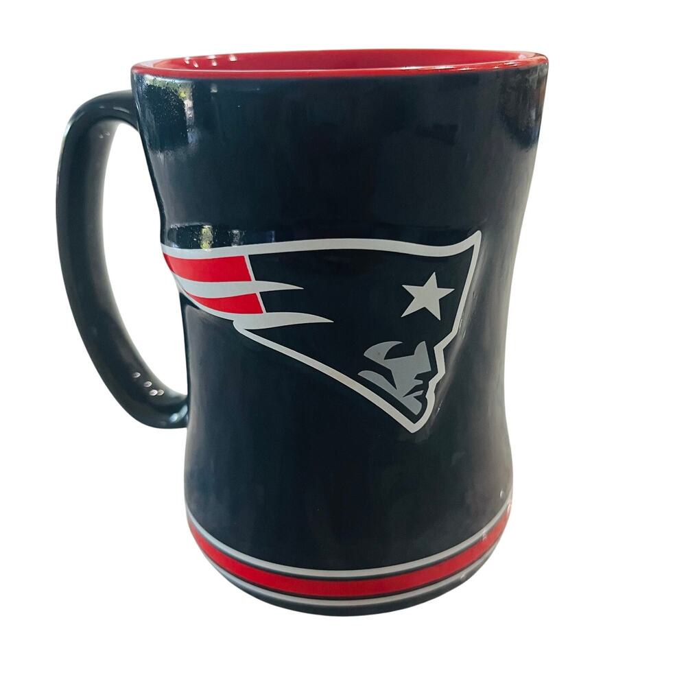 New England Patriots 14oz Relief Coffee Mug 3D Sculpted Logo Ceramic NFL Tea Cup